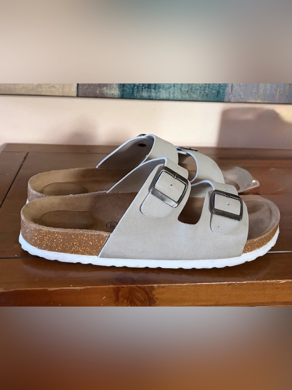 Unisex Cushionaire Double-Buckle Slide Sandals in Cream Sz 11